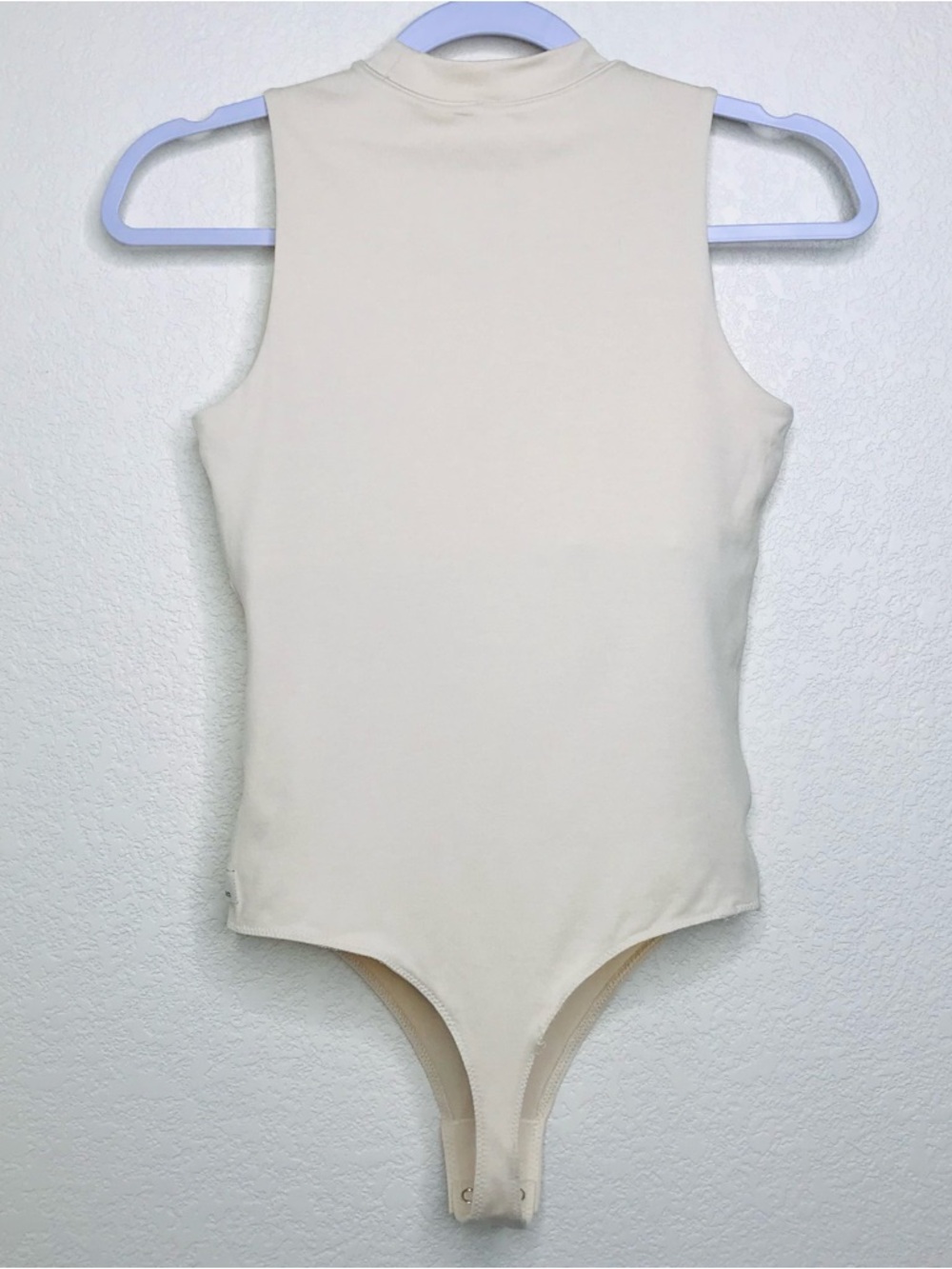 Vuori Halo Mock Neck Sleeveless Bodysuit - Picture 8 of 14